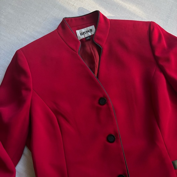 Kasper Rich Red Blazer & Skirt Suit Set Women’s Size 4 | Career Officewear - Picture 3 of 15